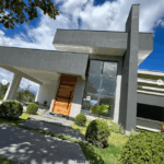 Casa no condomínio Estância da Mata